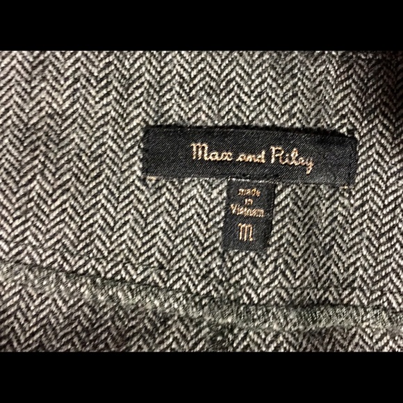 Shorts - Picture 4 of 4